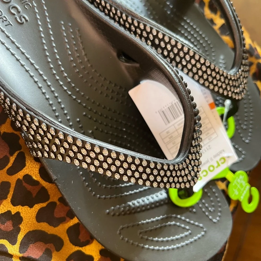 CROCS Black Rhinestone Flip Flops W9 - Picture 5 of 7